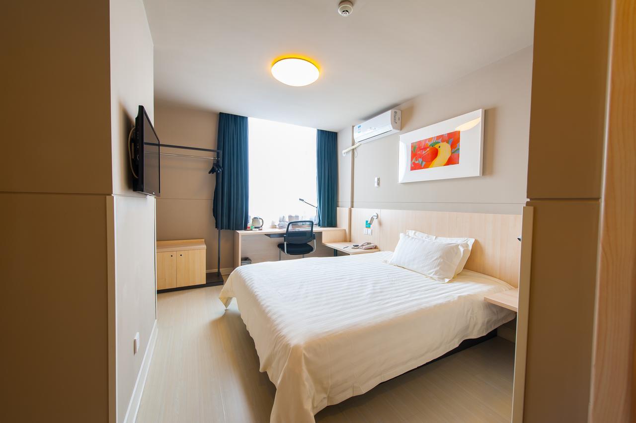 Jinjiang Inn Wuhan Zhonghua Road Hubu Alley Εξωτερικό φωτογραφία